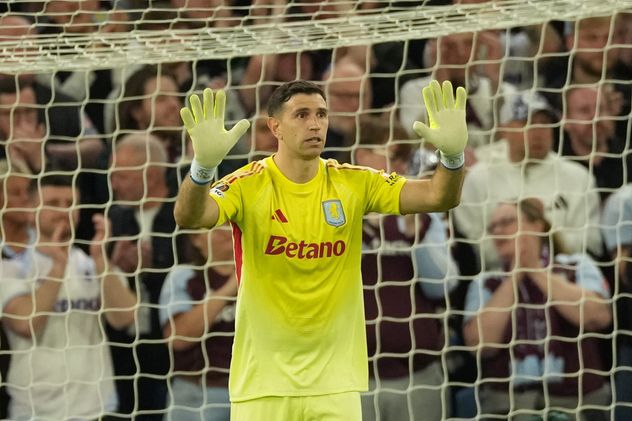 Aston Villa en el encuentro de semifinales de la UEFA Europa League.