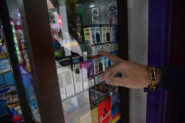 Venta de artículos para vapeo.
Foto: Pedro Castillo / La Voz 