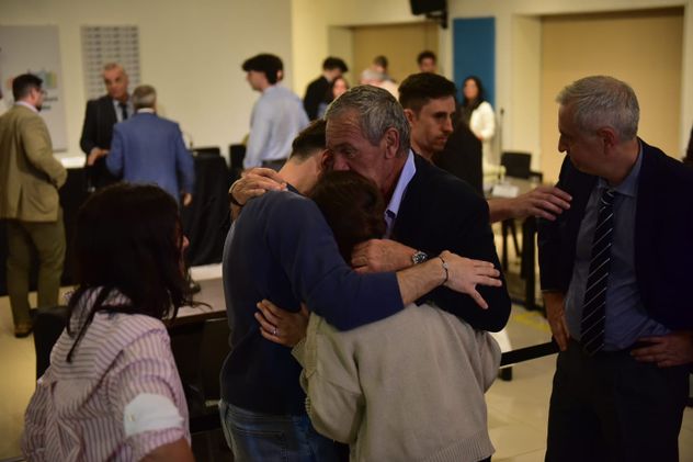 Jury a los fiscales del caso Dalmasso: la reacción de la familia Macarrón y su abogado luego de conocida la destitución.