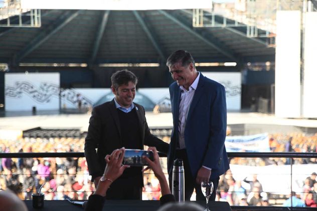 El gobernador de Buenos Aires Axel Kicillof llega a Córdoba para avanzar en su armado nacional. (La Voz)