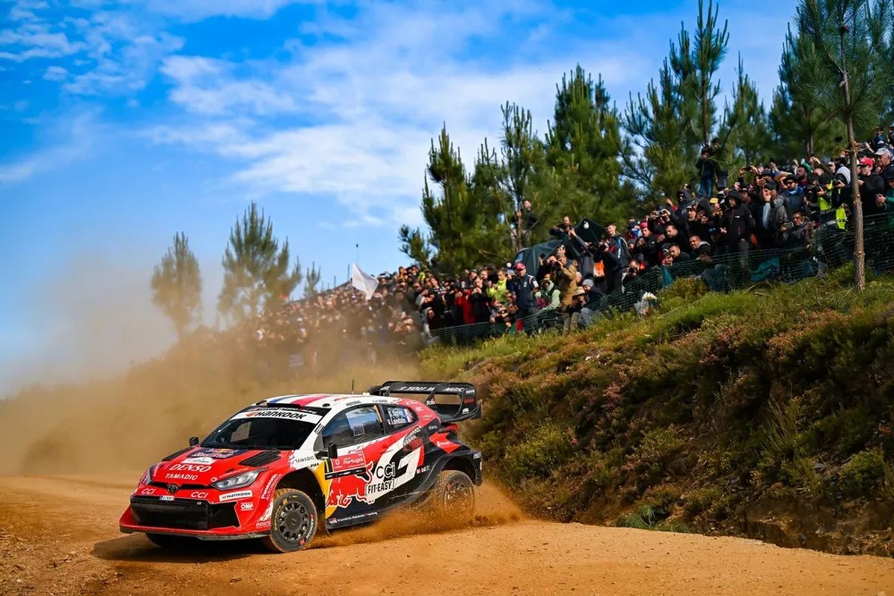Sebastien Ogier tomó la punta del Rally de Portugal y buscará un nuevo triunfo en territorio lusitano. 