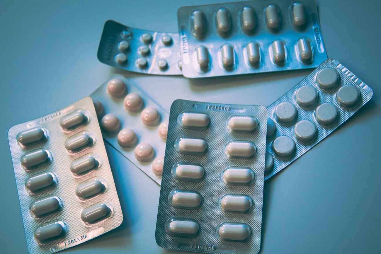Hasta un 40% de consumidores de medicamentos pueden confundirlos cuando los envases son similares. 