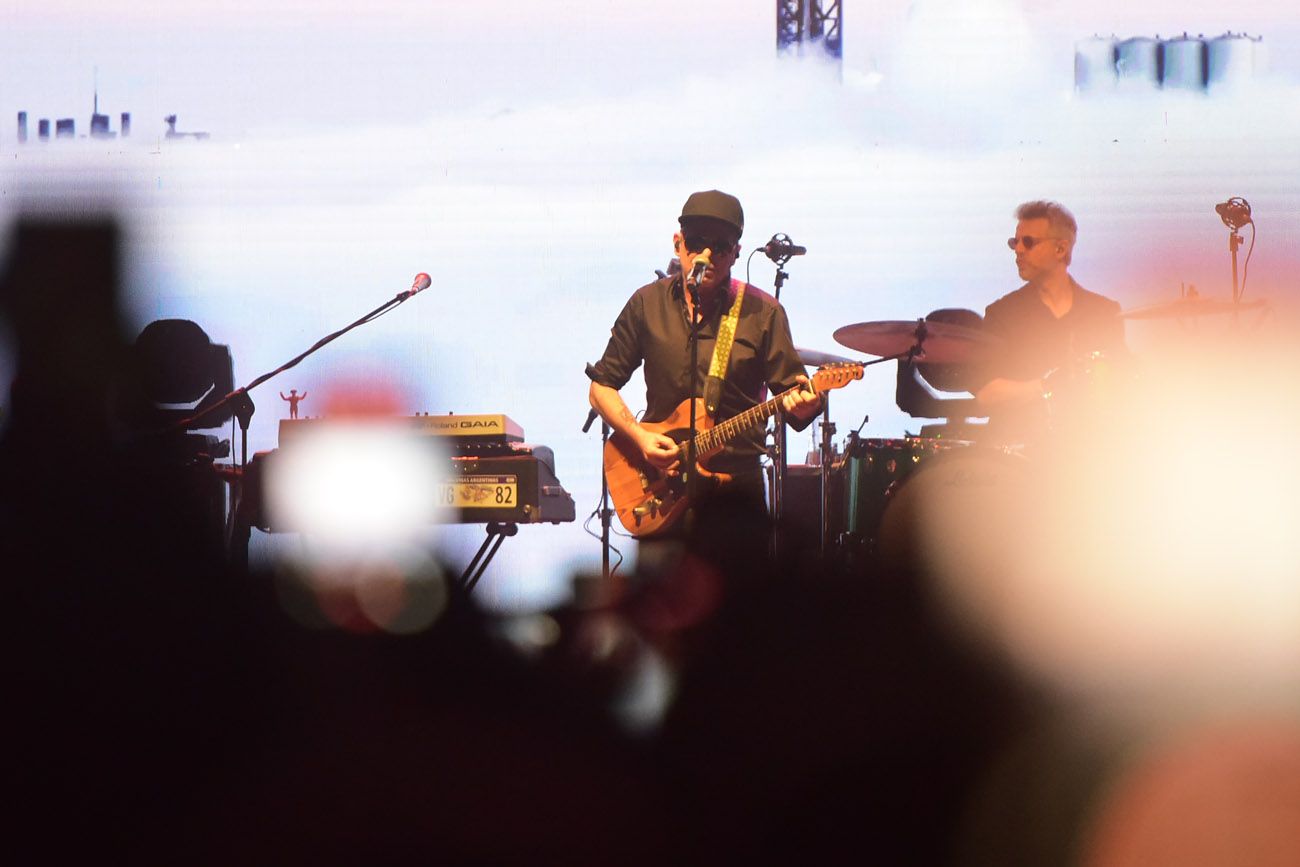 Andrés Calamaro, en Plaza de la Música y de "mil amores". (Nicolás Bravo)