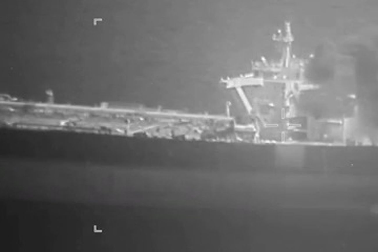 Medio Oriente: EE.UU atacó a petroleros iraníes en el estrecho de Ormuz y el régimen lo acusa de violar el alto el fuego