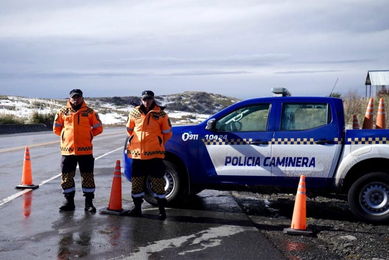 Reabrieron el Camino de las Altas Cumbres: había sido cortado por aguanieve sobre la calzada.