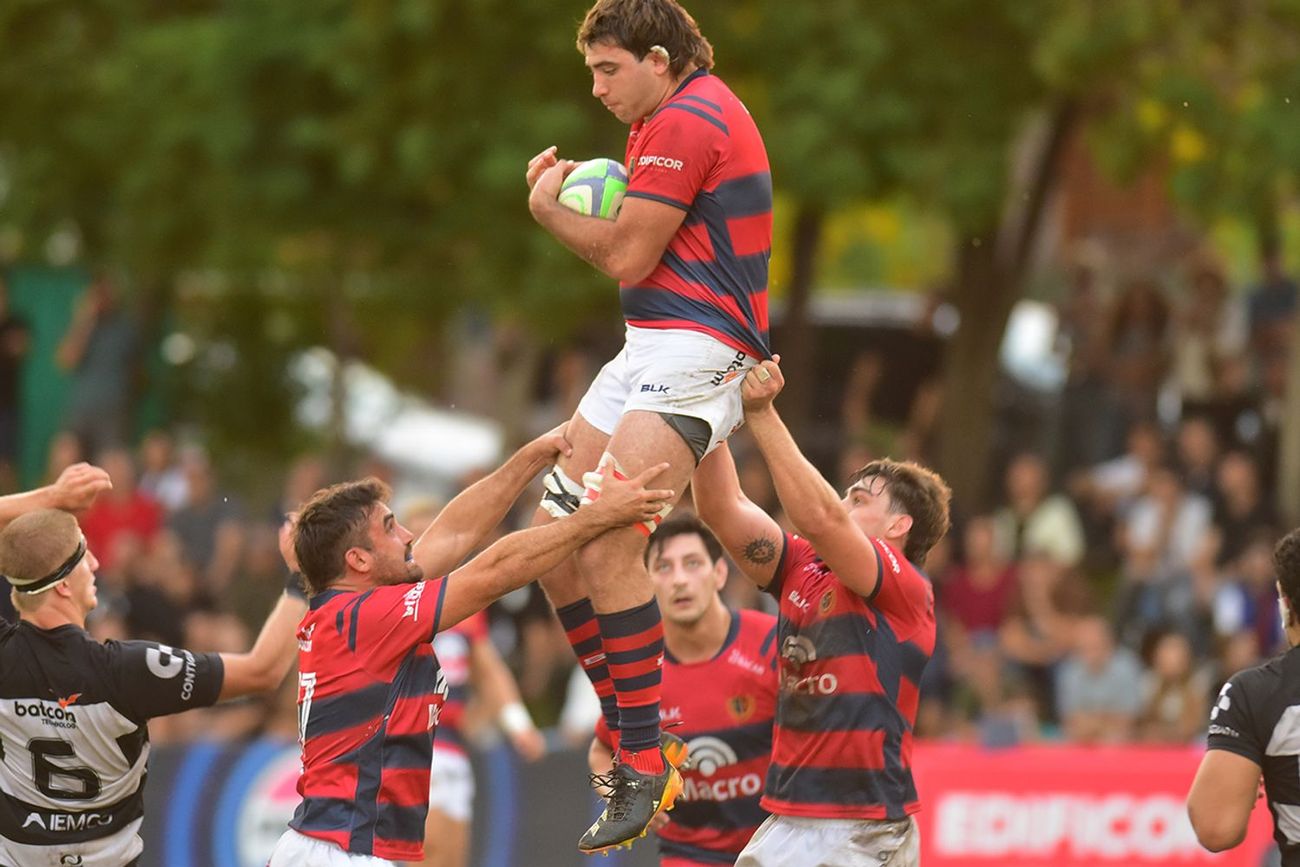 La Tablada sigue arriba tras derrotar a Jockey Club de Villa María, en uno de los partidos de la quinta fecha del Top 10 A.