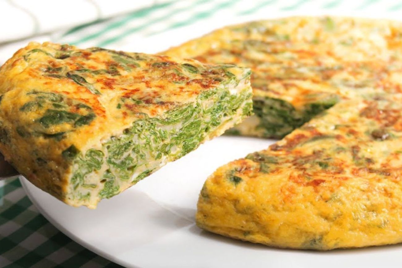 Cómo preparar tortilla de acelga sin fritura y con pocos ingredientes