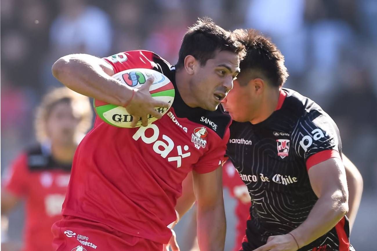 Augusto Cugnini en acción en Santiago de Chile, en el partido de Dogos XV frente a Selknam.