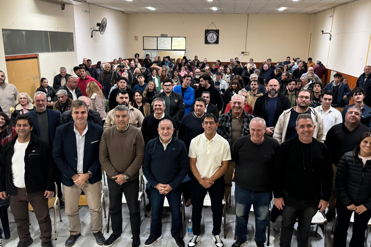 Luis Juez en un acto del Frente Cívico en Río Cuarto. 
