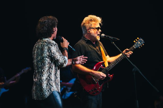 Diego Torres con Juanchi Baleirón de Los Pericos