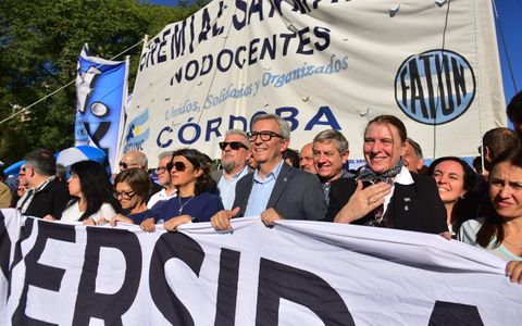 Comenzó la Marcha Universitaria Federal en Córdoba y en todo el país.