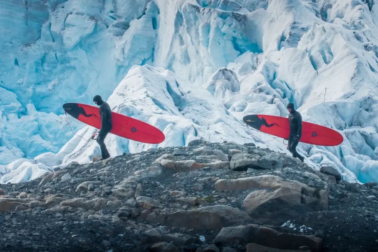 Joaquín y Julián Azulay son los Gauchos del Mar que surfean en todas partes del mundo.