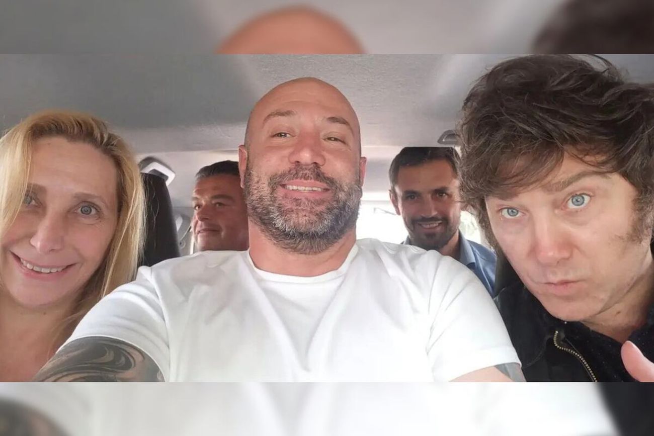 Diego Spagnuolo junto a los hermanos Milei y a Martín Menem.