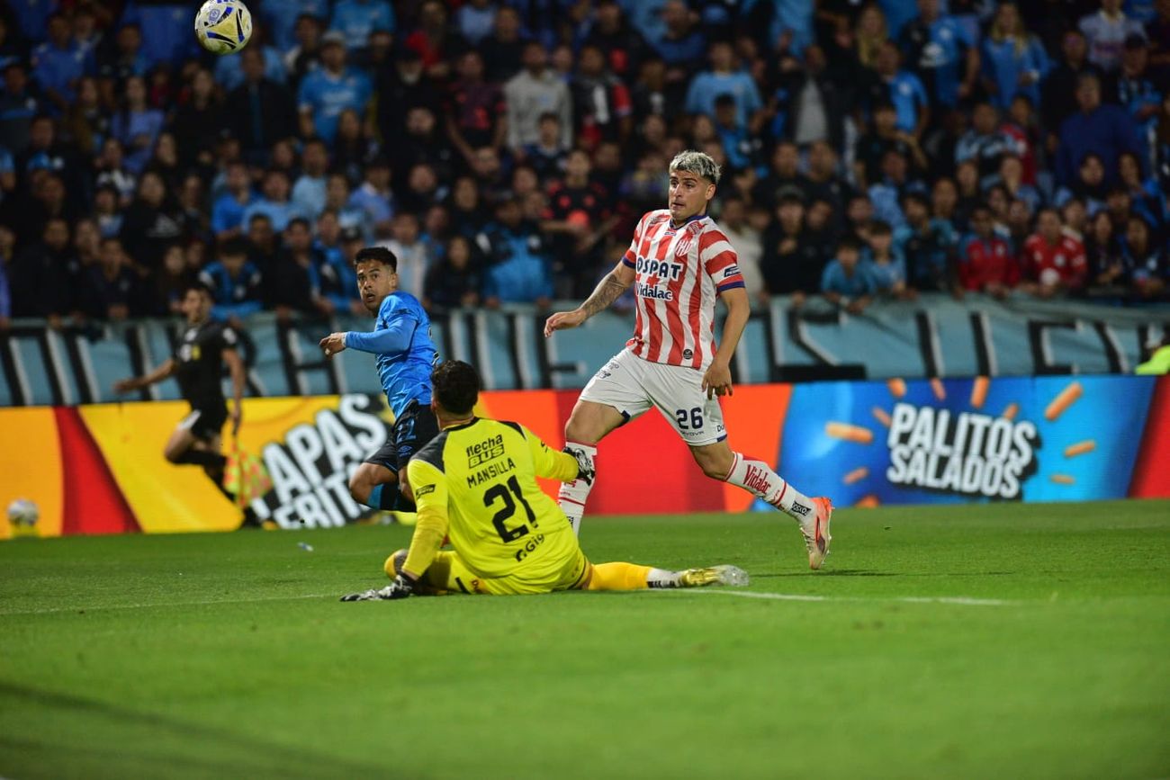 Belgrano vs Unión de Santa Fe.