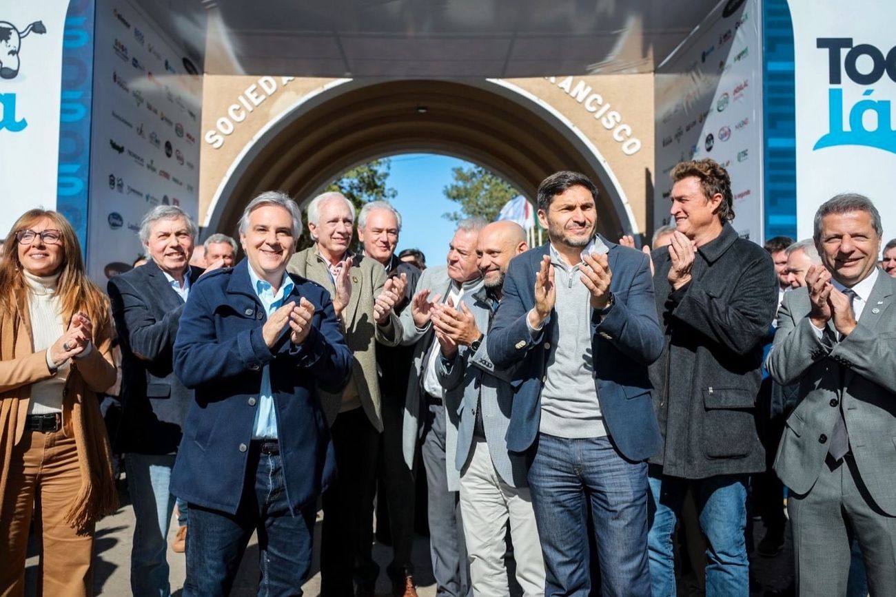 Todoláctea en San Francisco. Los gobernadores Llaryora y Pullaro, presentes en la inauguración. 