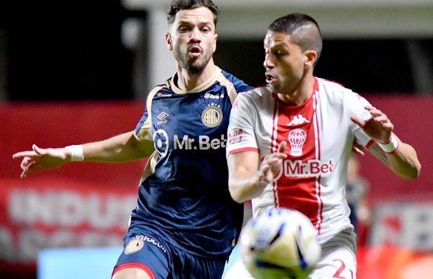 Argentinos Juniors vs. Huracán, por los cuartos de final del Torneo Apertura.
