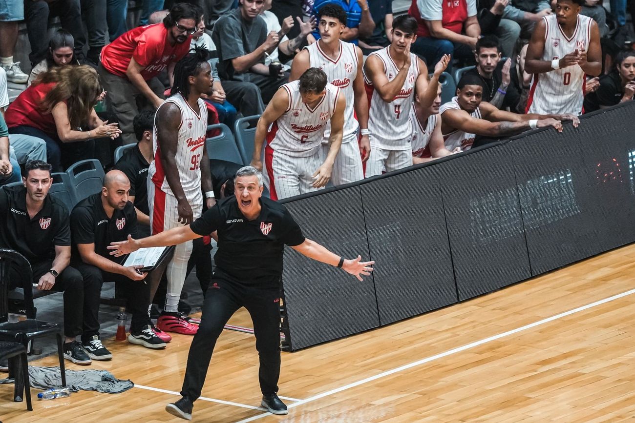 Instituto jugará el jueves con Quimsa en el tercer partido de los cuartos de final de la Liga Nacional en el estadio de Atenas. (Prensa Liga Nacional)