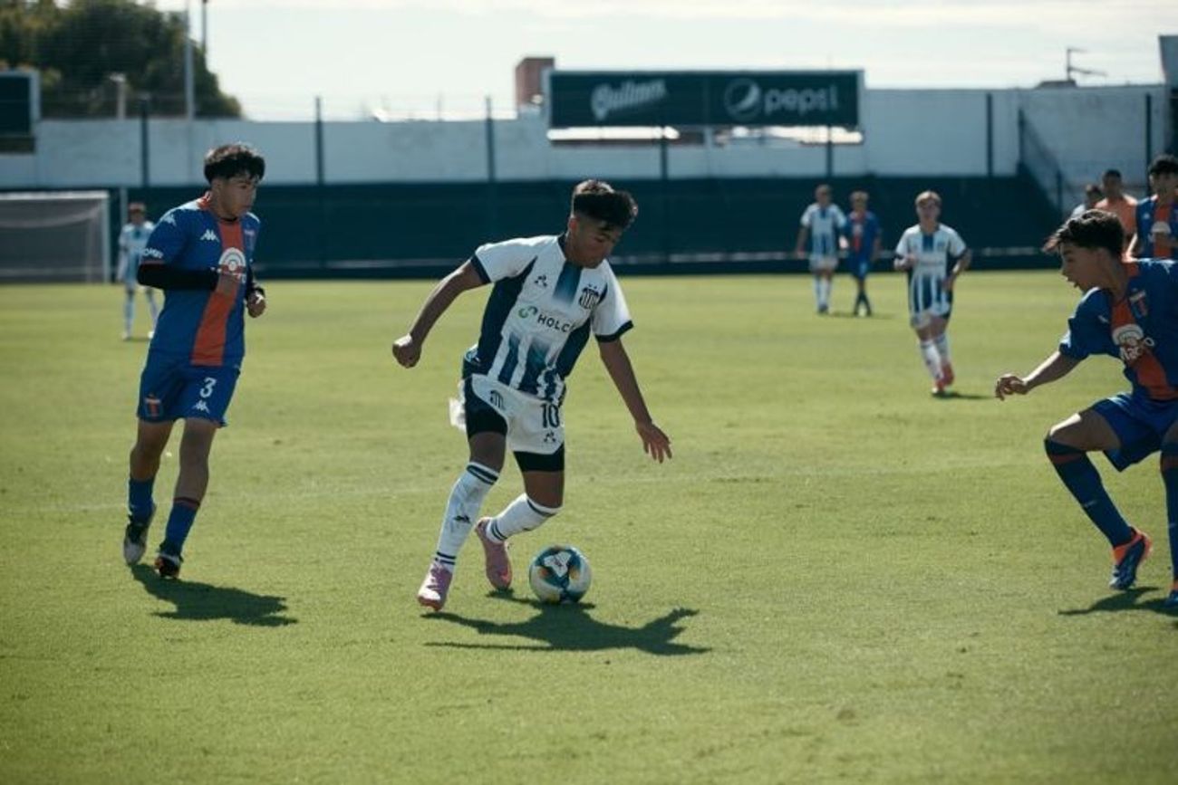 Torneo de Juveniles de Liga Profesional de Fútbol, 9ª fecha. El buen momento albiazul en cada una de las categorías.
