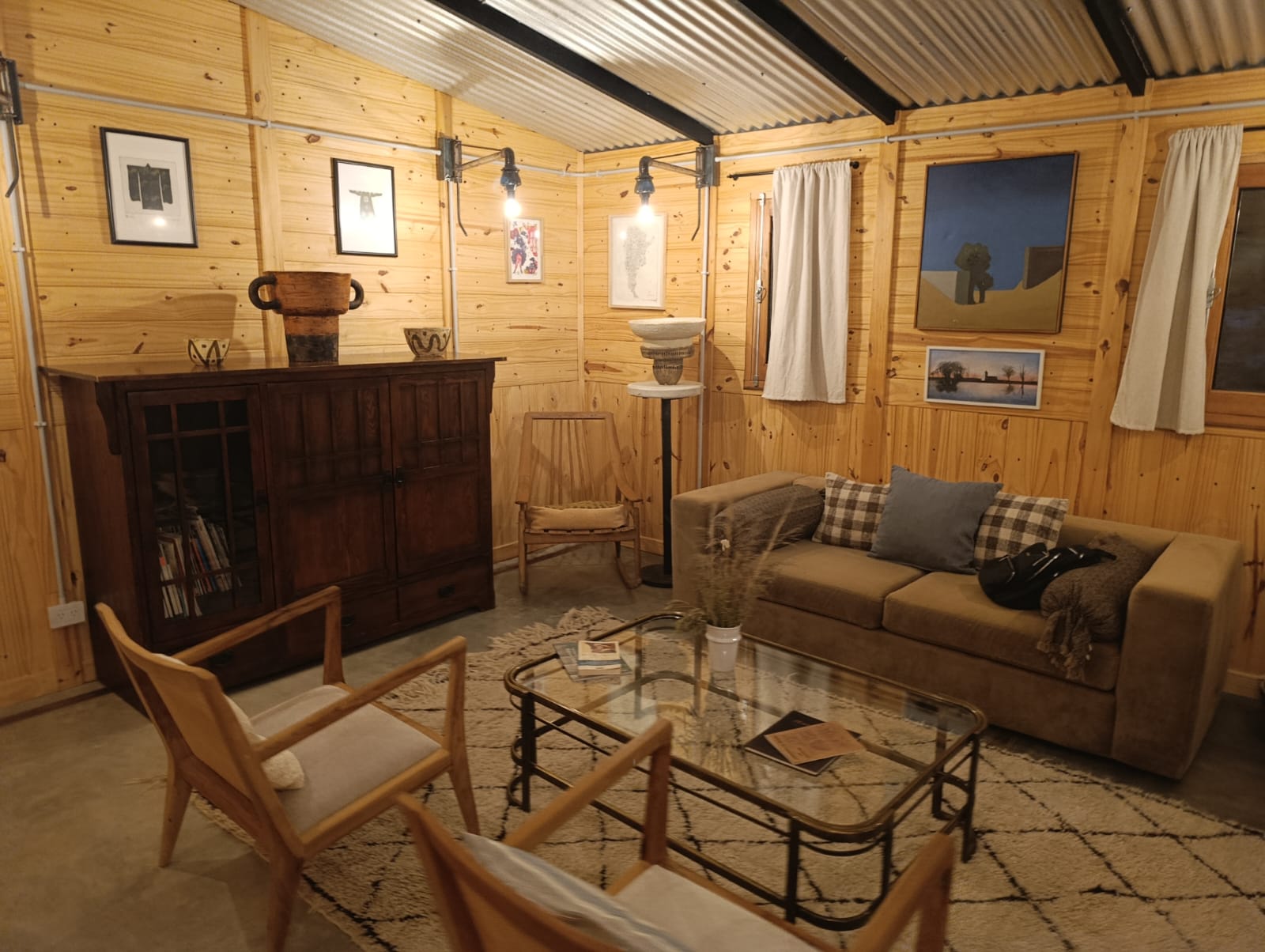 Casa Nido y El Hormiguero se ubican en lo alto de Cruz Grande, en La Cumbre