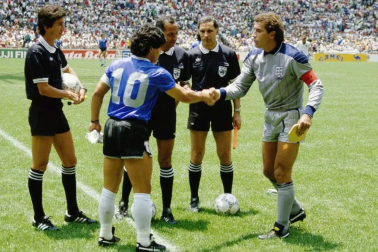 "El partido!, película documental sobre el hecho histórico.