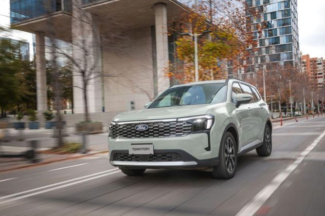 Ford Territory.