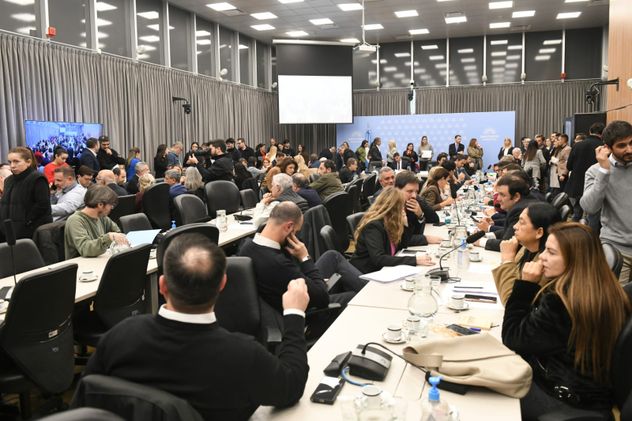 Reunión de las comisiones de Energía y Presupuesto por el proyecto de Zonas Frías
