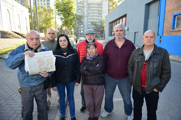 Vecinos piden que se cumpla con el protocolo con cortes de calles. (Nicolás Bravo / La Voz)