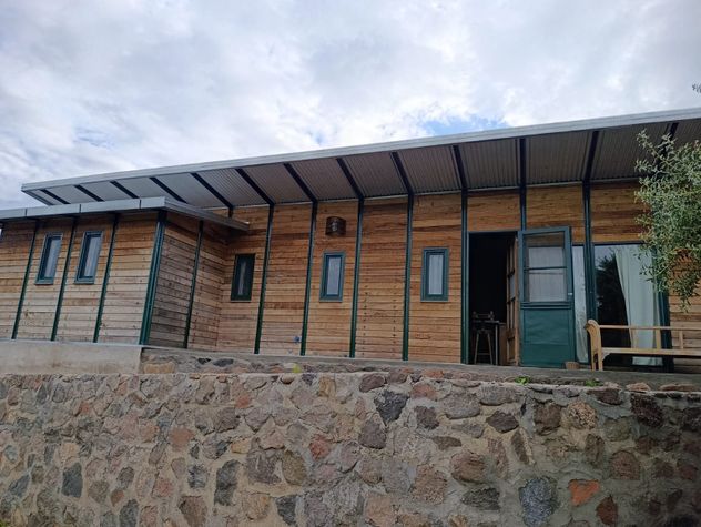 Casa Nido y El Hormiguero se ubican en lo alto de Cruz Grande, en La Cumbre