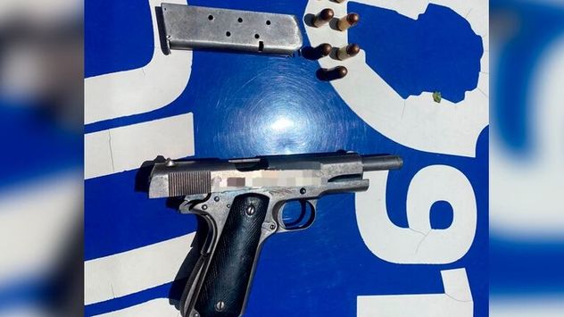 Armas. 