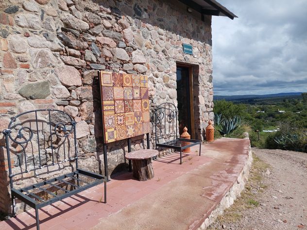 Cada espacio tiene un diseño específico que dialoga con el paisaje.