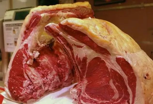 Qué significa que la grasa de la carne sea amarilla y cuál es mejor para cocinar.