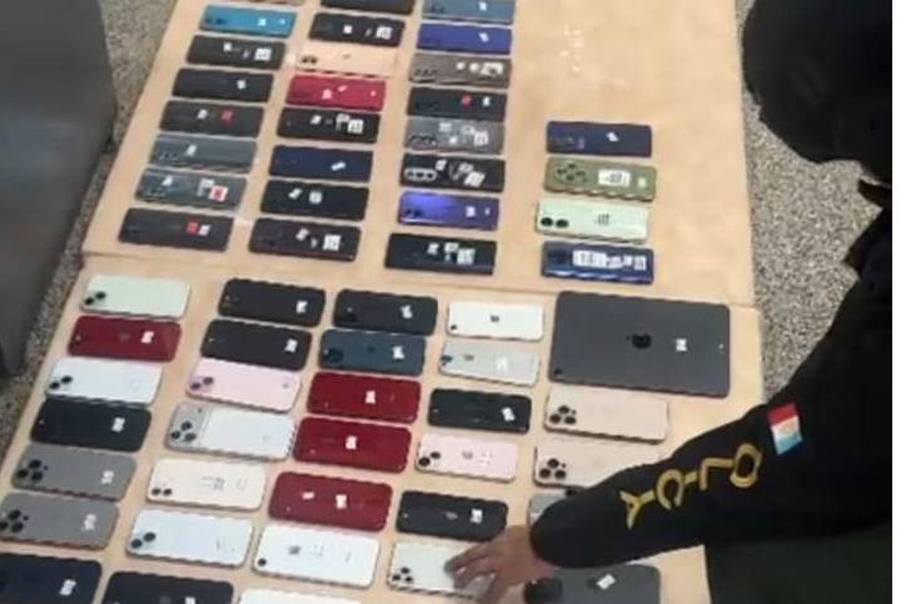 Celulares secuestrados por la Policía en Córdoba.