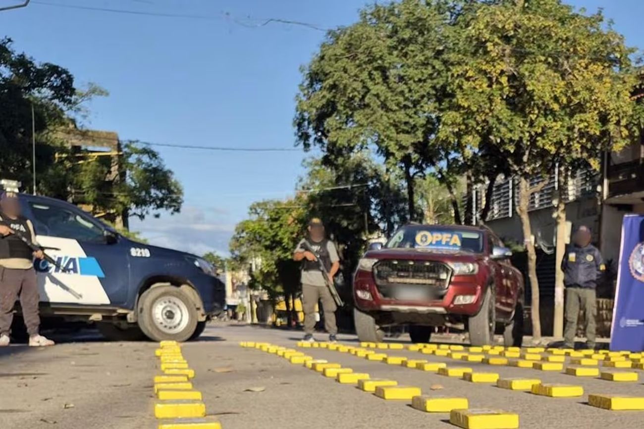 Secuestro de cocaína que se dirigía desde Salta a Córdoba. El operativo fue de la Policía Federal. 