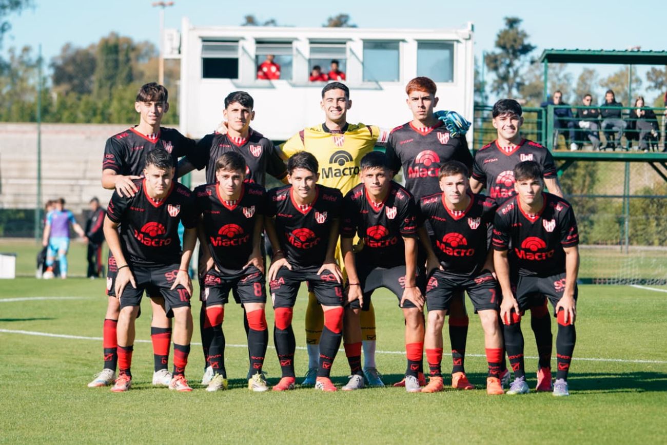 Reserva de Instituto, ante River.