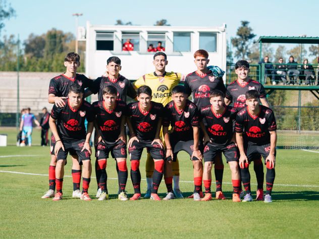 Reserva de Instituto, ante River.