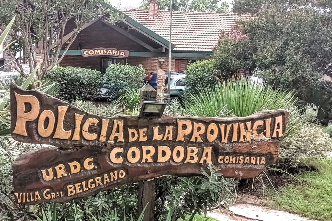 Policía. Sede la comisaría de Villa General Belgrano.
