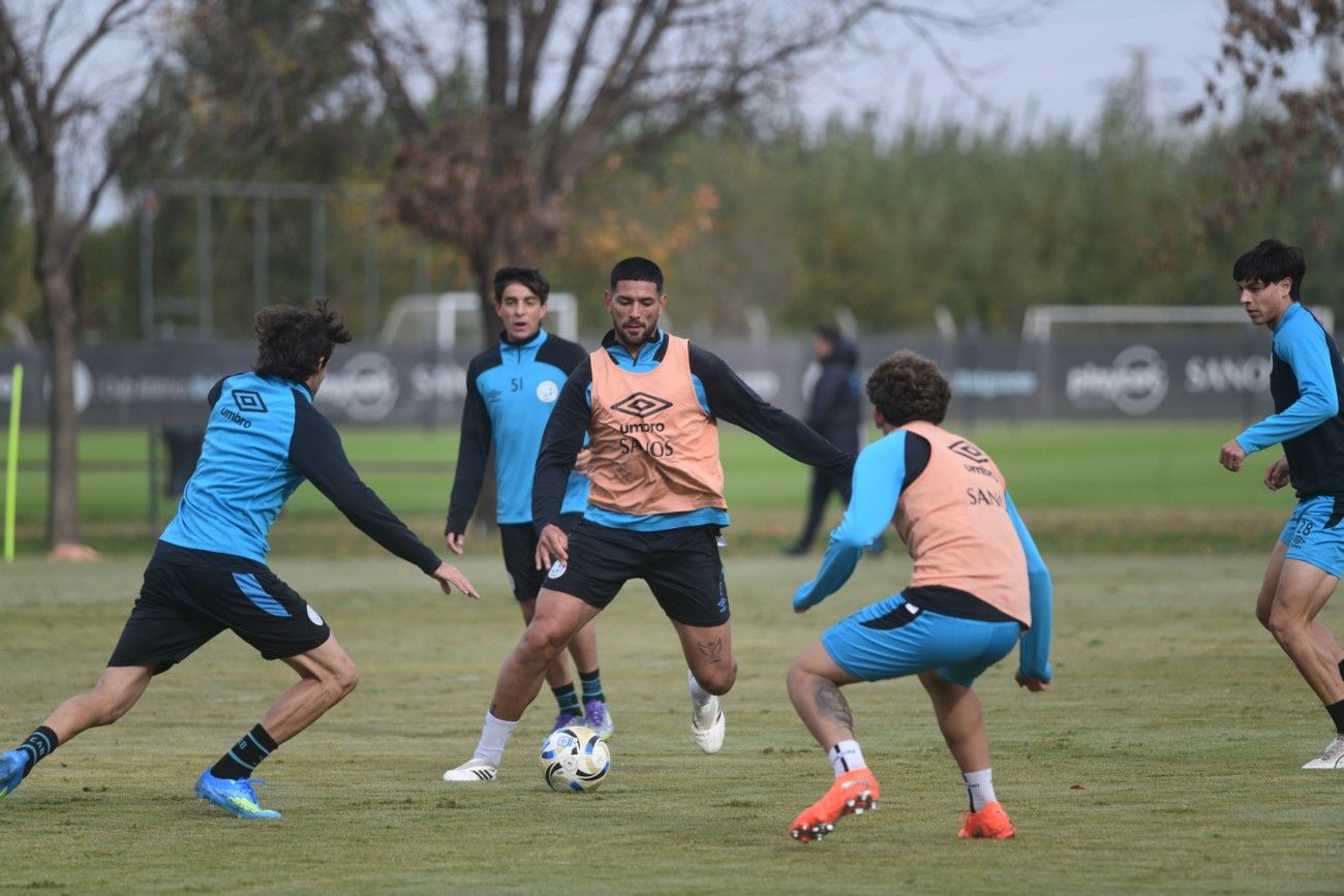 Lucas Passerini regresa al equipo titular del Pirata en la semifinal con Argentinos Juniors.