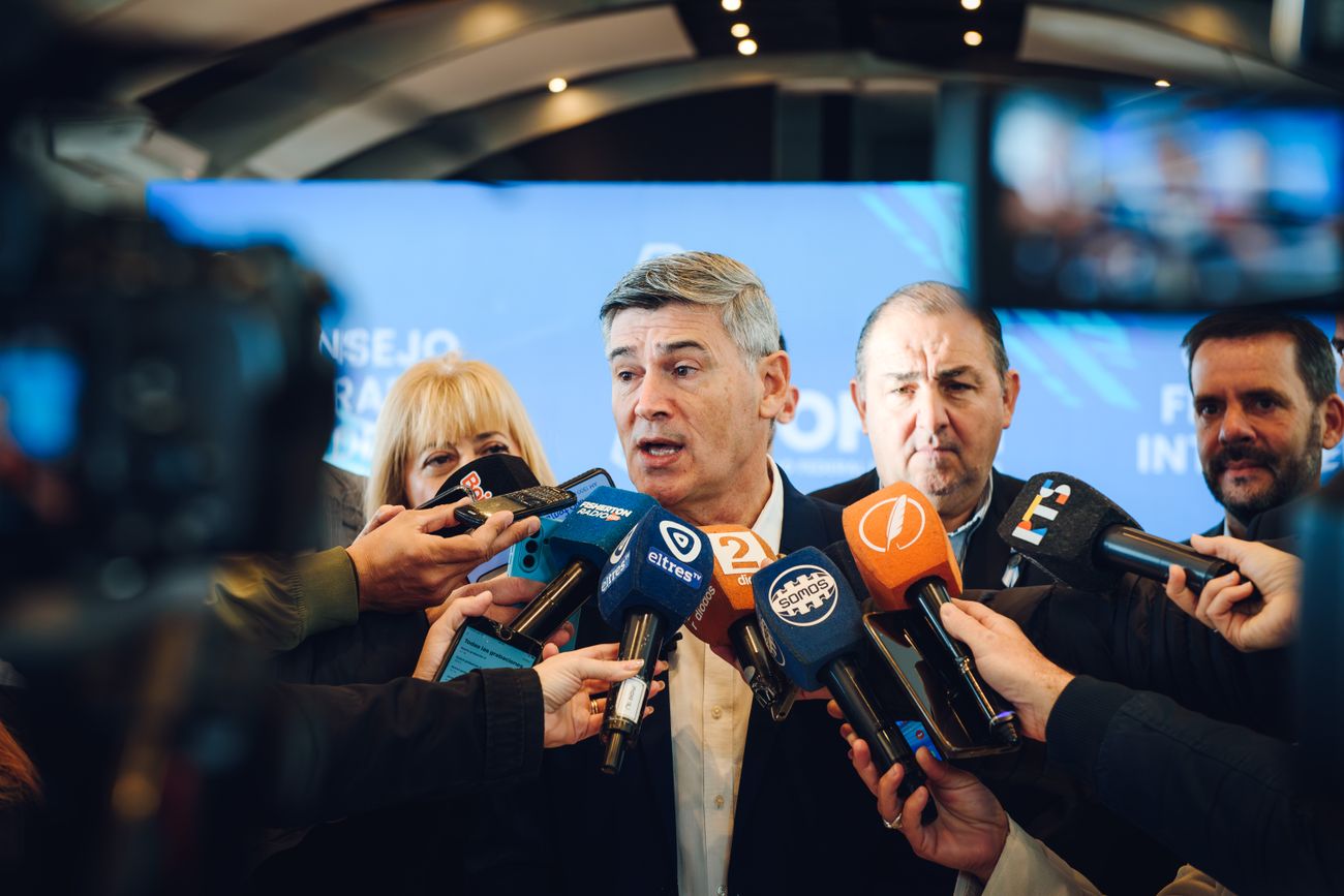 Daniel Passerini en la sesión del Consejo Federal de Intendentes, en Rosario. 