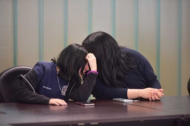 En la Legislatura ,mesa de diálogo participativo sobre el uso de pantallas con alumnos de escuelas.