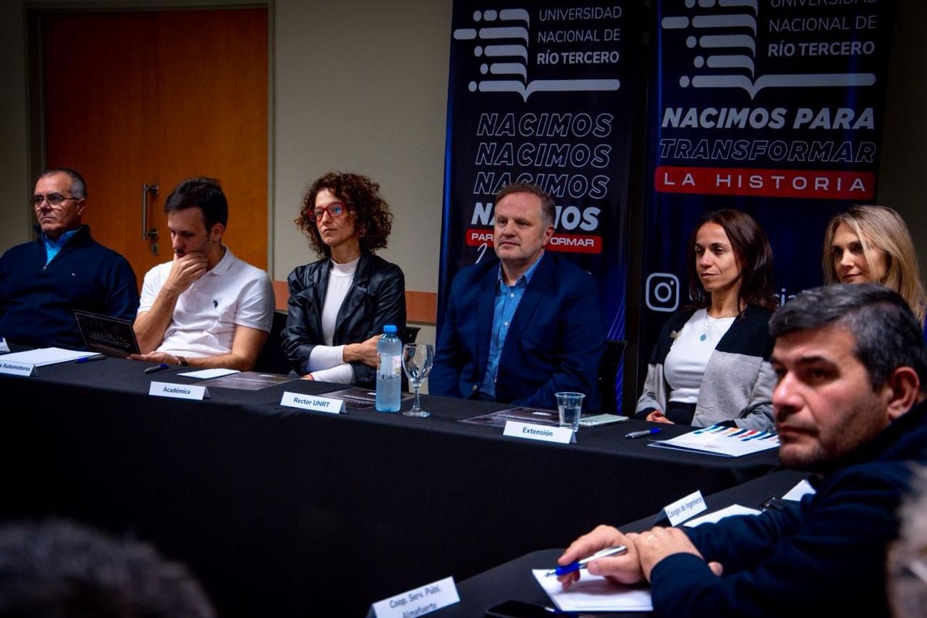 Presentación del nuevo curso en la UNRT