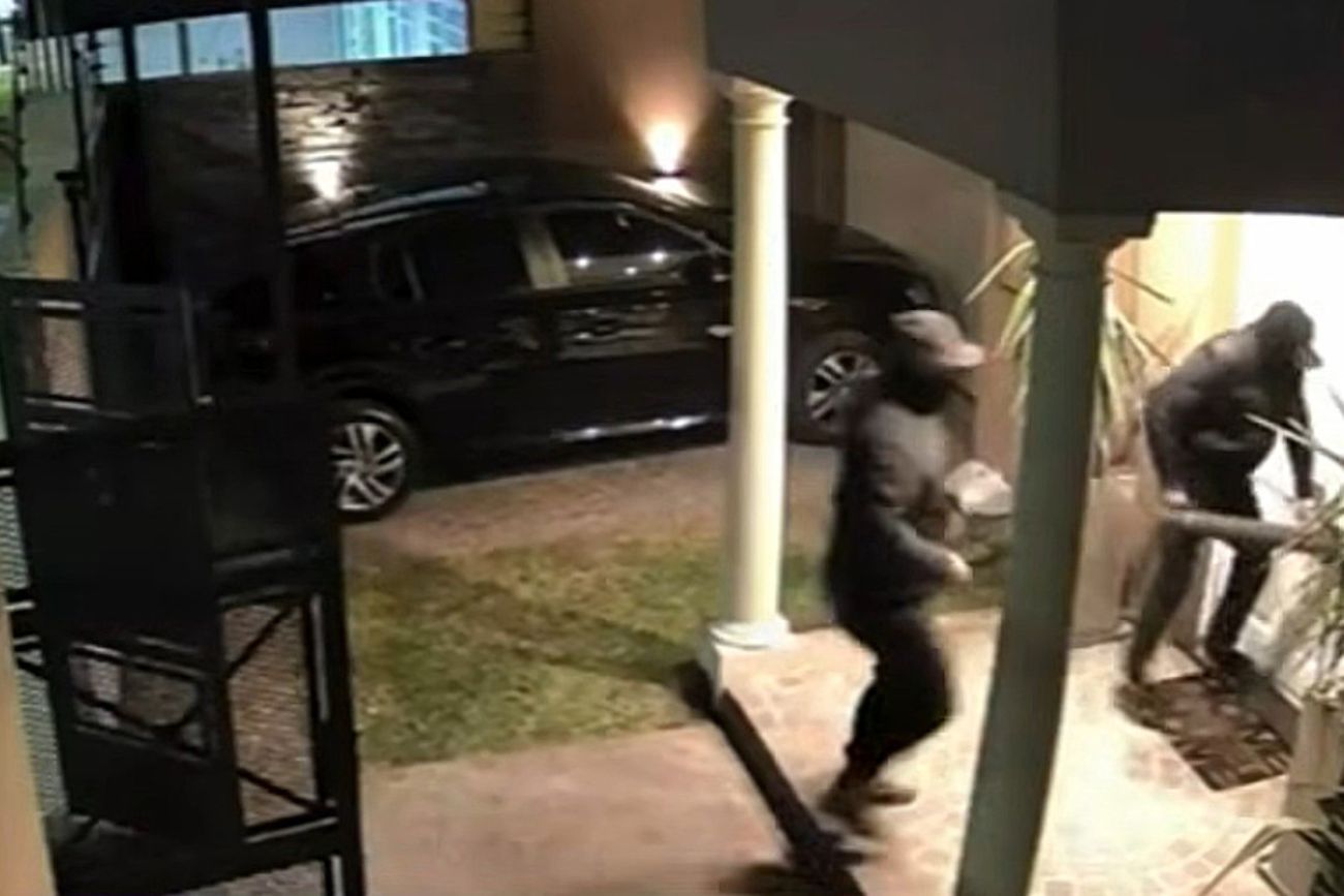 Simularon un allanamiento policial para robar una casa