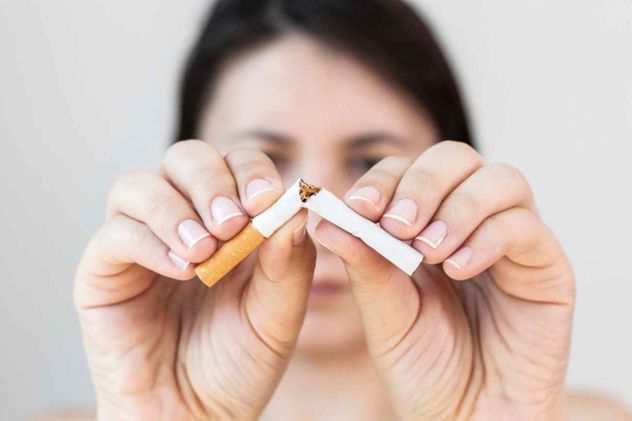 Caminar, correr o hacer yoga: el ejercicio que ayuda a combatir el deseo de fumar (incluso en una sola sesión).