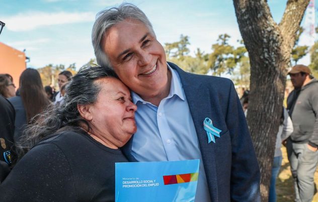 El gobernador Martín Llaryora analiza hacer algunos cambios para los jubilados provinciales, pero la decisión no sería inmediata. (La Voz / Archivo)