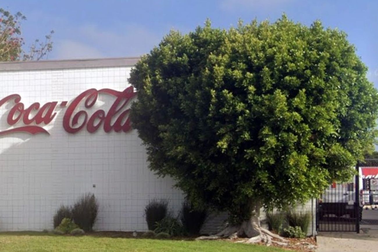 Coca Cola cierra una histórica planta en Estados Unidos. 