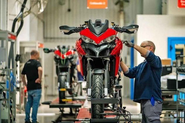 El mercado de motos apunta a un año récord en Argentina y podrían patentarse cerca de un millón de unidades en 2026.