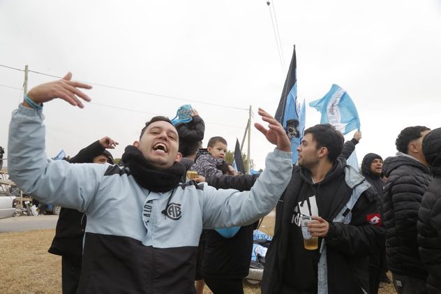 Banderazo de Belgrano en Villa Esquiú.