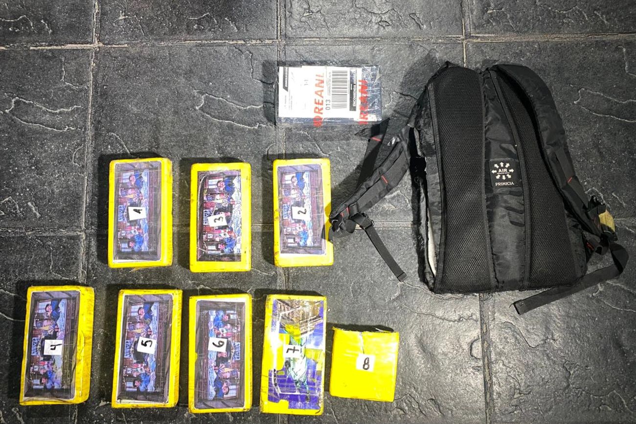Decomiso de drogas y armas en un operativo antinarcotráfico en barrio Campo de la Ribera.