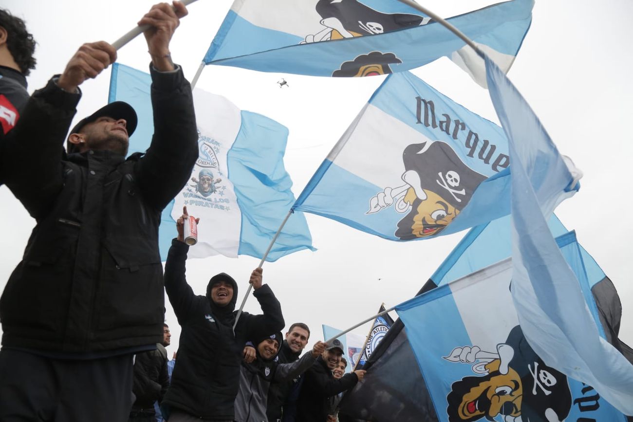 Banderazo de Belgrano en Villa Esquiú.
