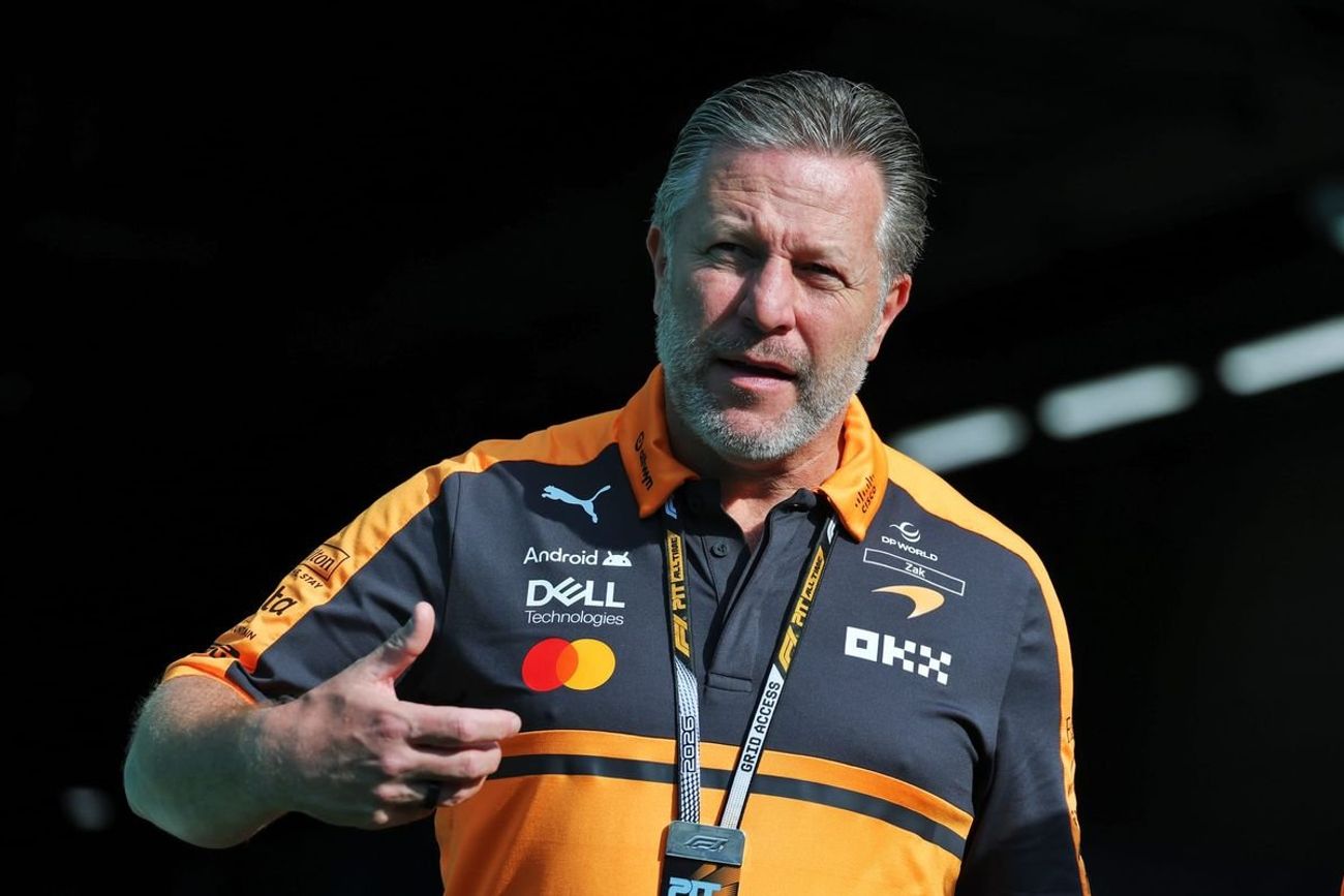 Zak Brown y una queja contra Alpine.