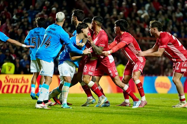 Belgrano se mide con Argentinos en las semifinales del Torneo Apertura.